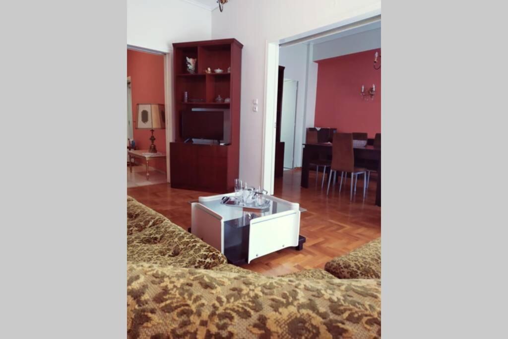 Classical Apartment In Acropolis Athens Exterior photo